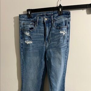 American Eagle Outfitters Women's Blue Distressed Jeans